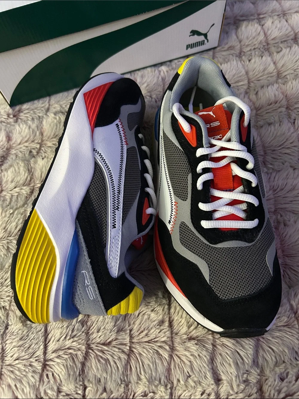 PUMA Kids Rs Metric Lace Up Sneakers  size 4.5 new